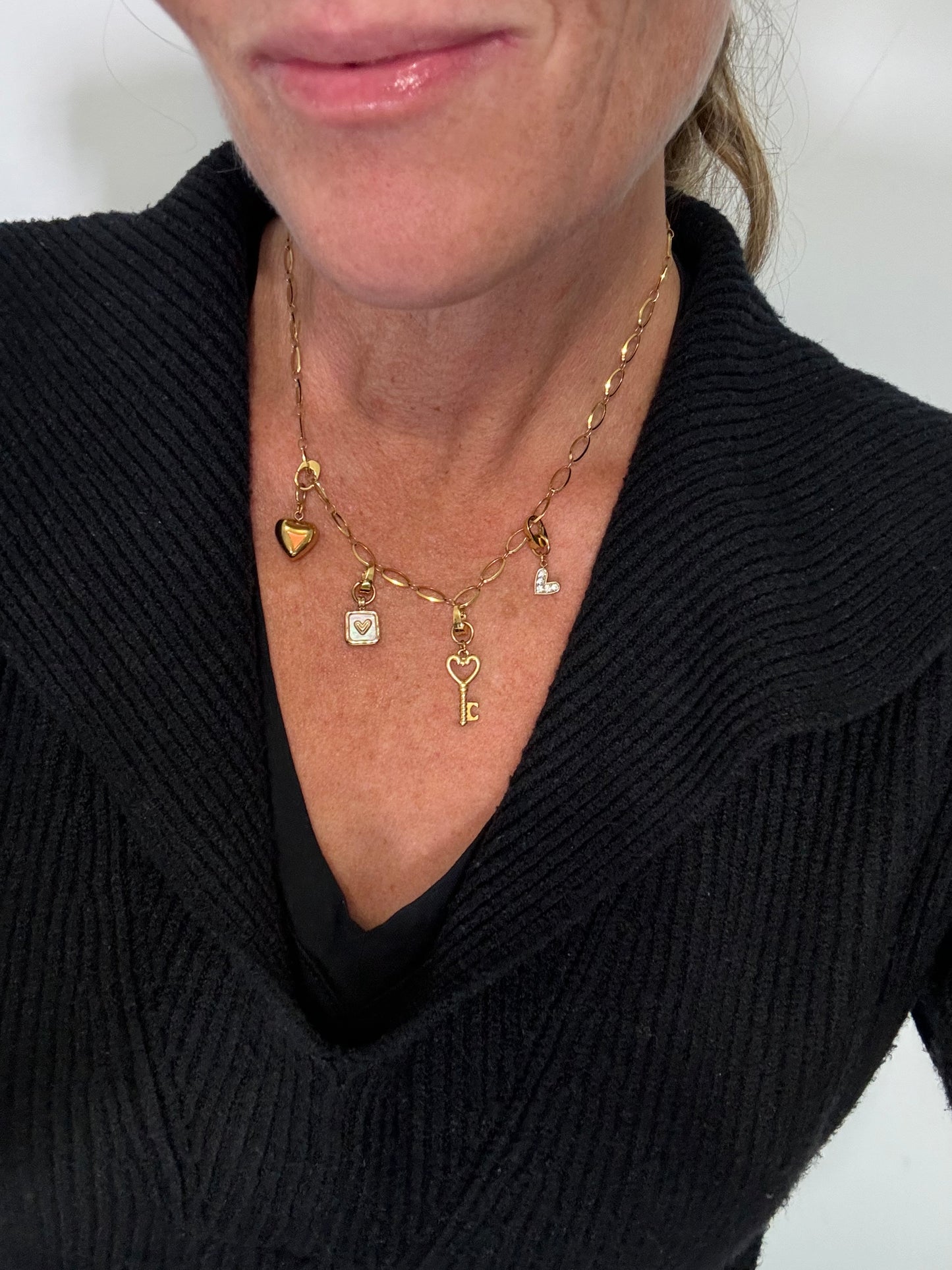 Essential Charm Clips