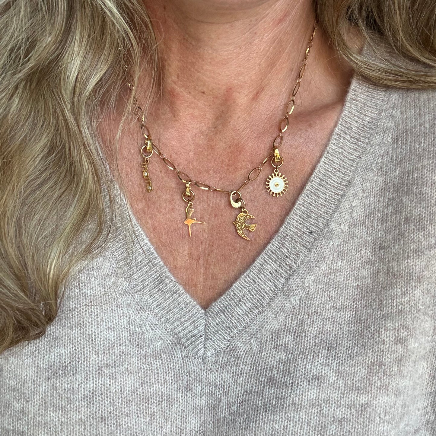 Sparkling Mama Word Charm