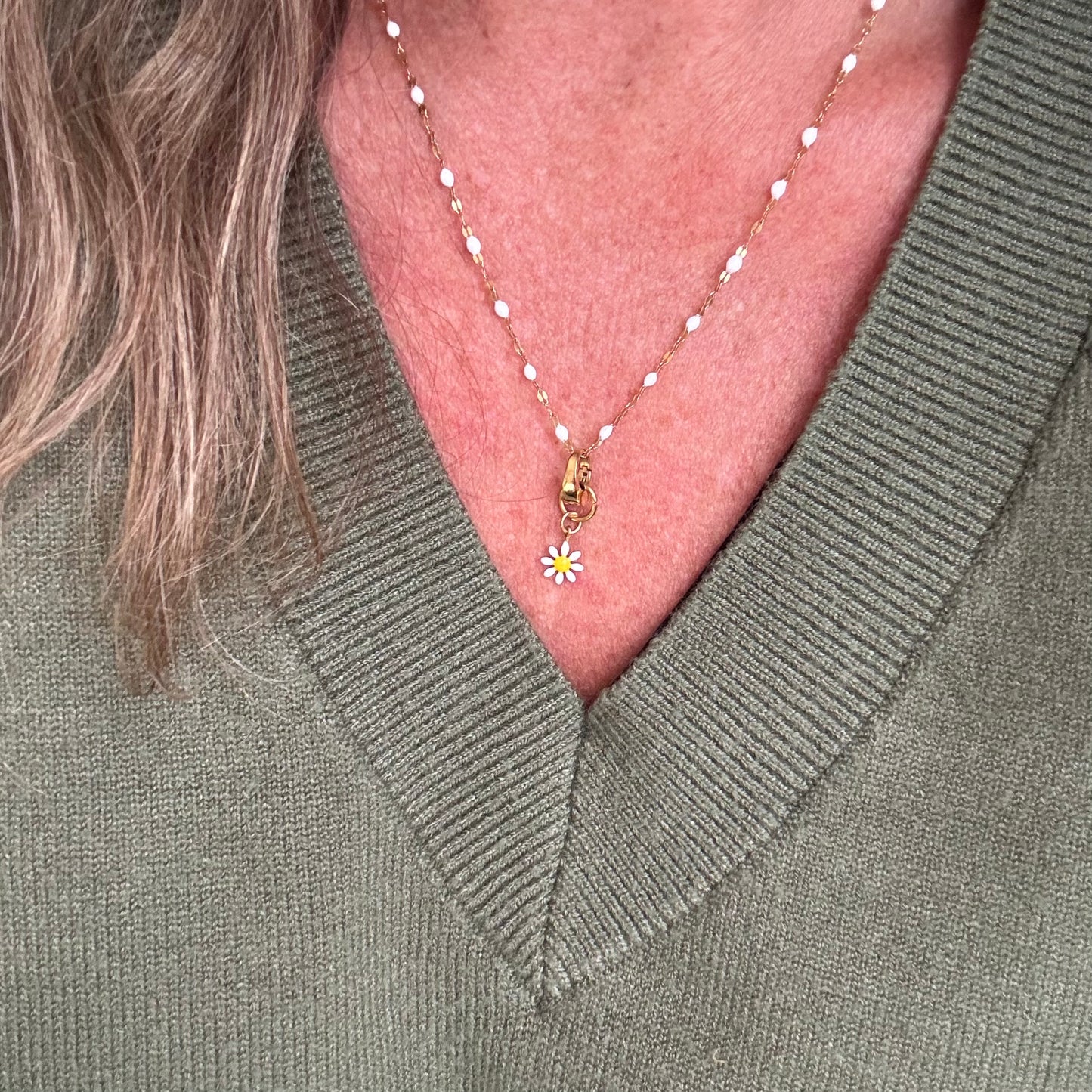 Little White Daisy Charm